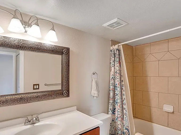 3357 N Country Club Rd #21 — Photo 7
