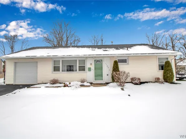 1189 E Park Rd, Grand Island, NY 14072