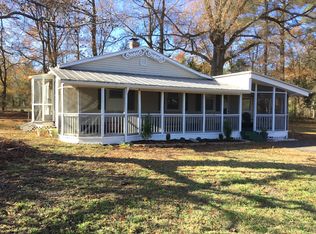 21100 Deodora Dr, South Chesterfield, VA 23803