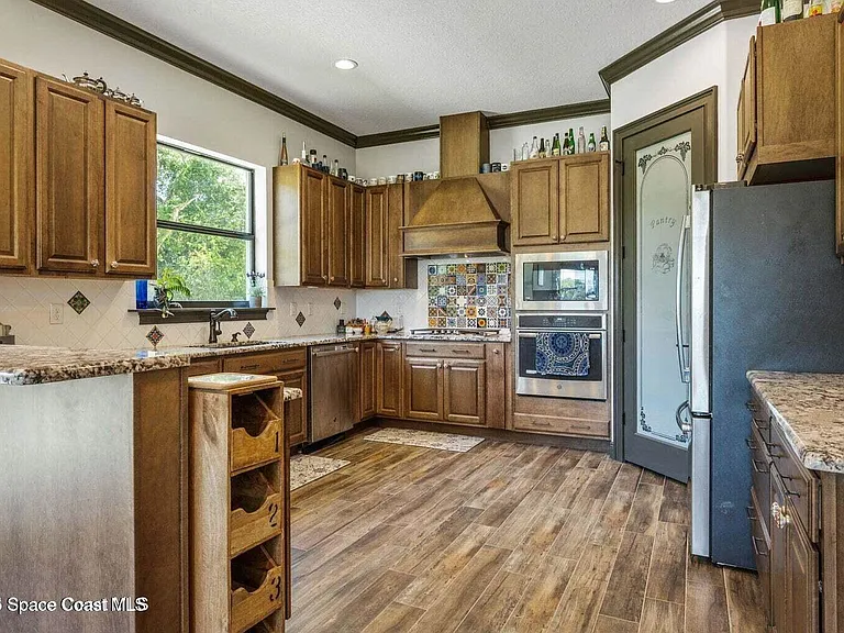 6725 S Tropical Trl — Photo 12