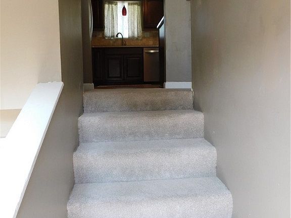 3rd image of 2102 Division Street Ext
