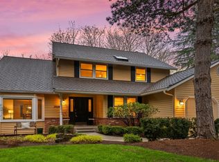2524 225th Place NE, Sammamish, WA