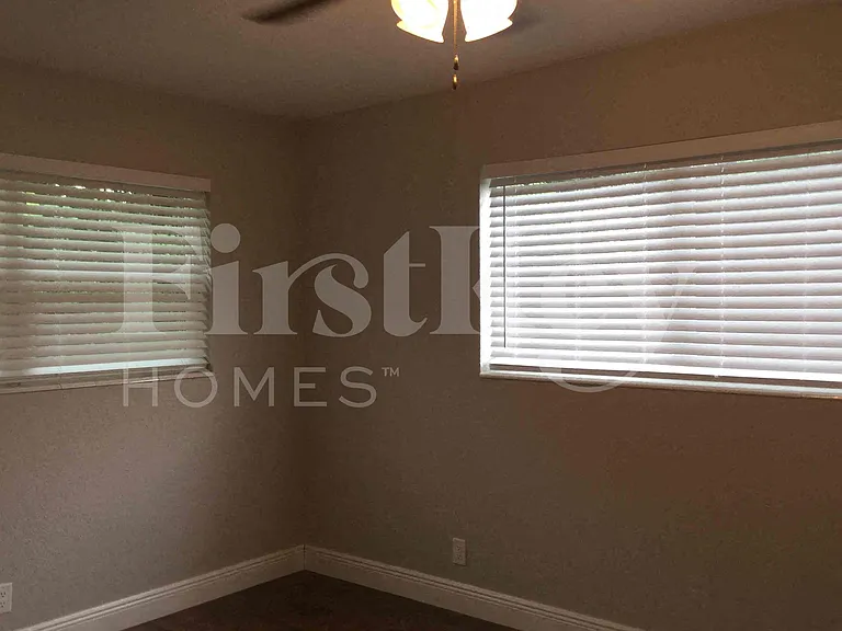 6521 Roosevelt St — Photo 8