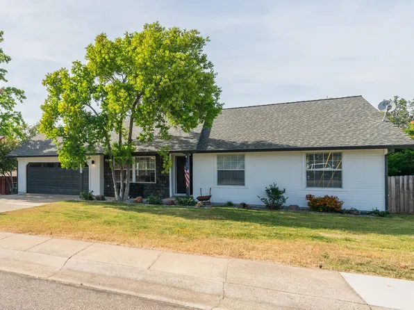 2624 Howard Dr, Redding, CA 96001