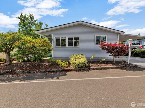 32820 20th Avenue S #35, Federal Way, WA 98003