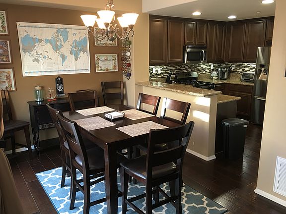 4th image of 44916 Honey Locust Dr #106