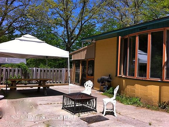 5th image of 1087 N Jebavy Dr