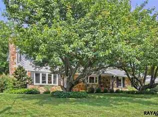 1155 Krentler Dr, Hanover, PA