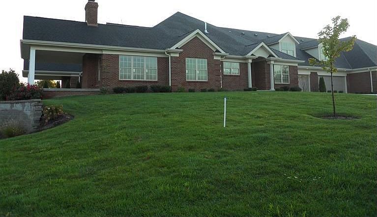 1st image of 4605 Walnut Creek Dr