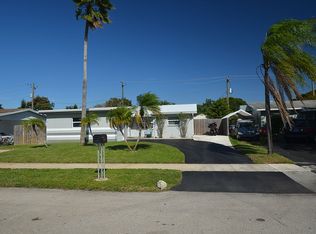 7141 Pershing St, Hollywood, FL 33024