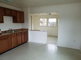 108 Compass Rd, Baltimore, MD 21220