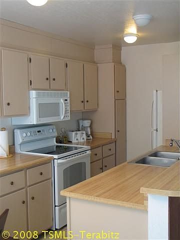 1st image of 1001 Commonwealth Dr #235