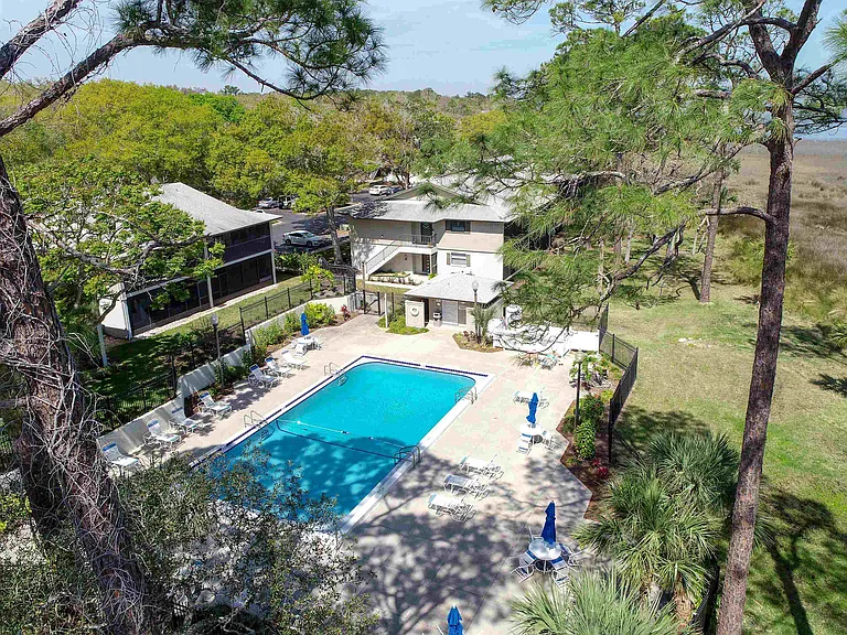 40 Andalusia Ct #40 — Photo 32