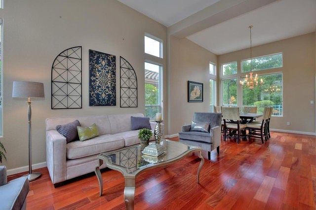 1st image of 5863 Killarney Cir