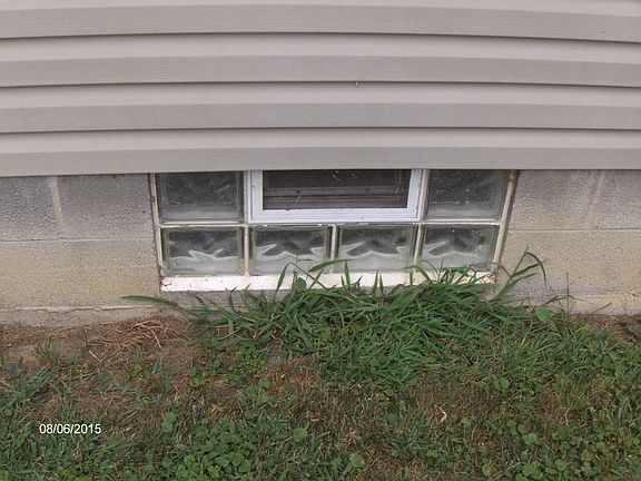 4th image of 88 W Linwood Ave