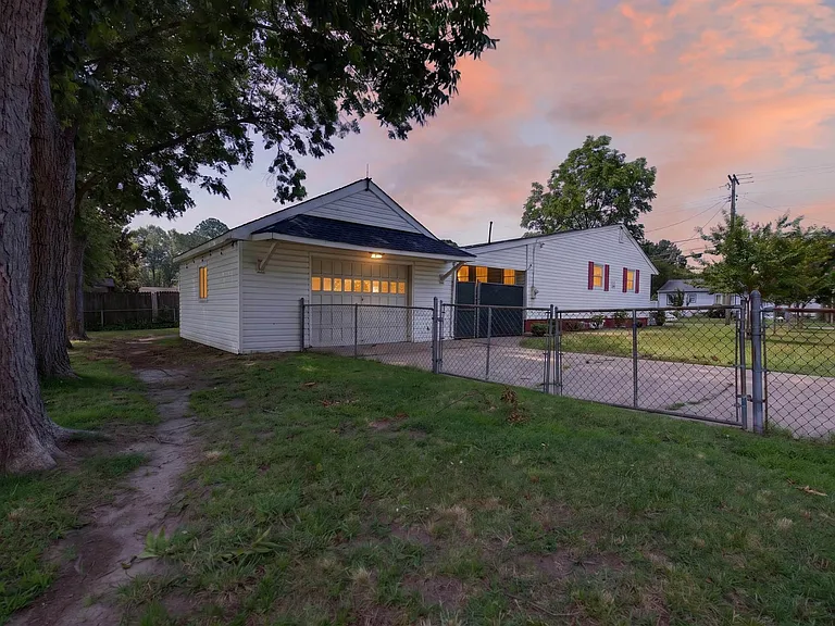 21 Aspenwood Dr — Photo 40