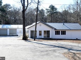 22239 Point Lookout Rd, Leonardtown, MD 20650