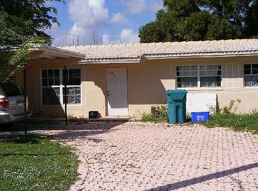 1st image of 859 NW 8th Ave