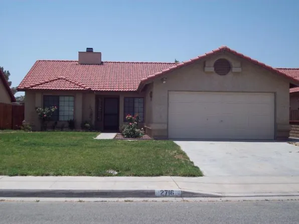 2716 Knox Ave, Rosamond, CA 93560