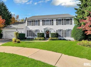 7217 N Park Edge Ct, Peoria, IL 61614