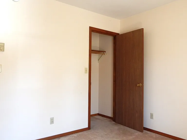 9447 Butler Rd #D — Photo 8