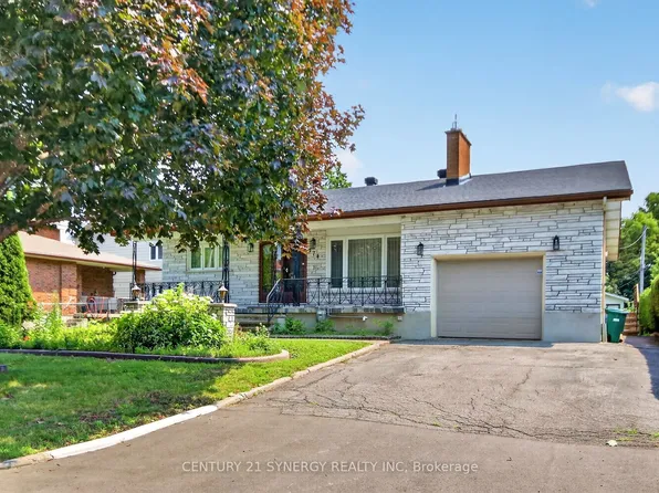 974 Greenbriar Ave, Ottawa, ON K2C 0J7