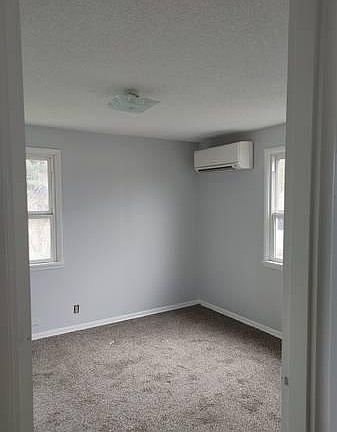 5th image of 2657 Marine Dr