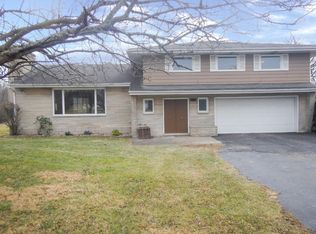 2737 W 49th Ave, Hobart, IN 46342