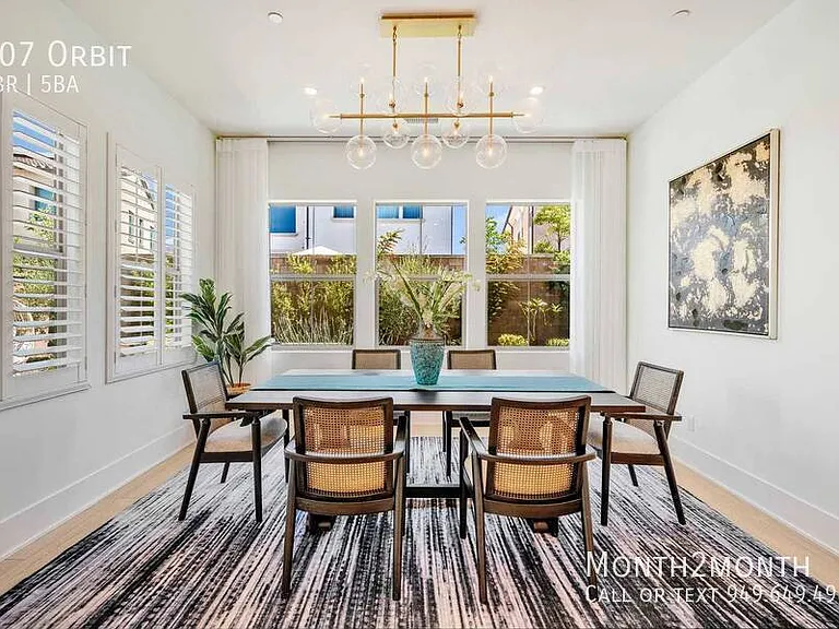 107 Orbit — Photo 12