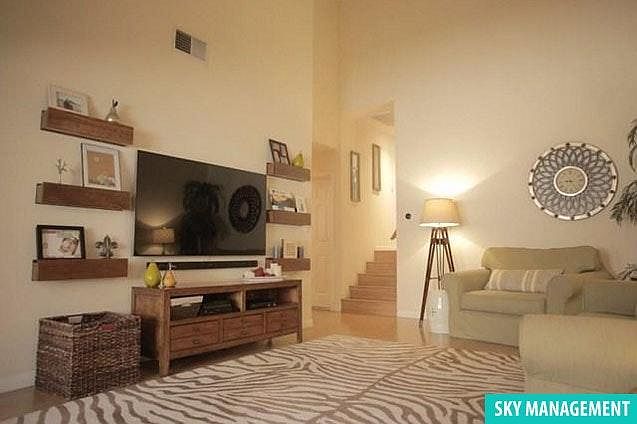 Living Room2