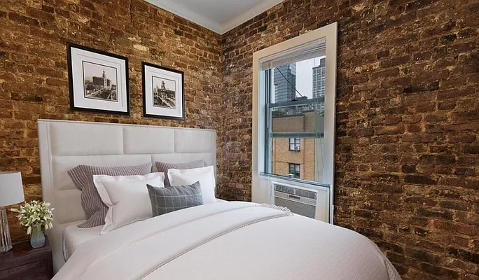 Rented by Compass | media 14