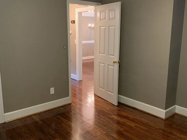 1485 Maryland Ave — Photo 11