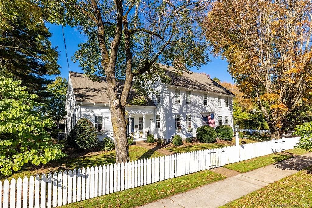 2077 Main St, Glastonbury, CT 06033 Zillow