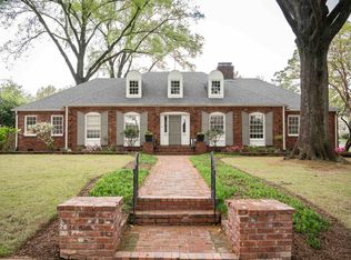 81 S Grove Park Rd, Memphis, TN 38117