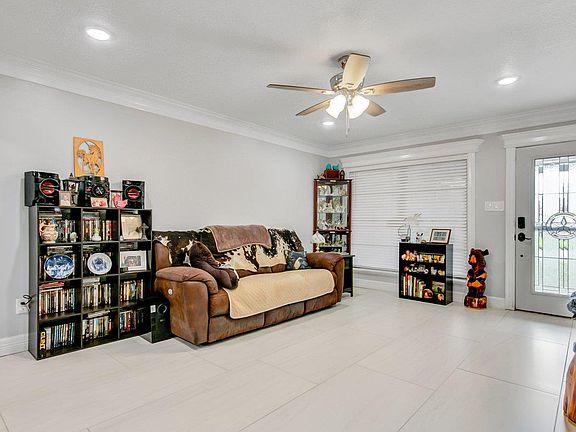5th image of 3416 Avenue N