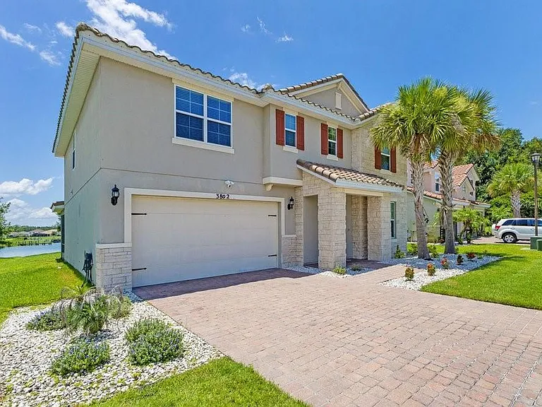3802 Carrick Bend Dr — Photo 2