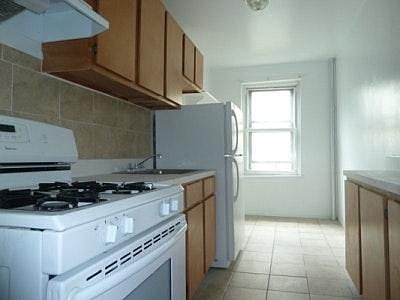 2nd image of 2617 Halperin Ave APT A4