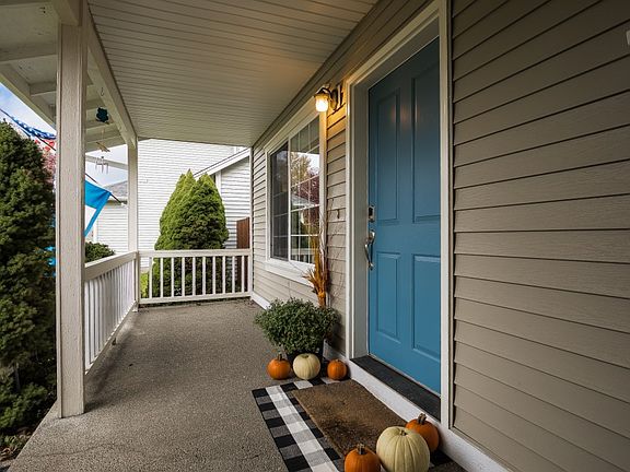 3rd image of 21911 65th Avenue Ct E