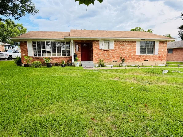 610 Prescott Dr, Garland, TX 75041