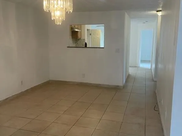 135 NW 9th Avenue, South Bay, FL 33493