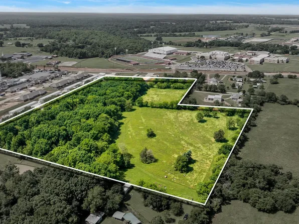 Doctor M Roper Pkwy S, Bullard, TX 75757