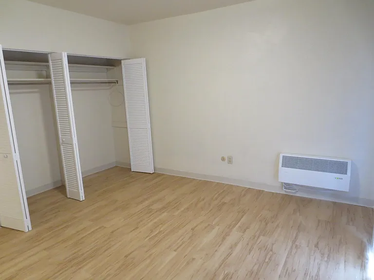 6350 Forward Ave #11 — Photo 22
