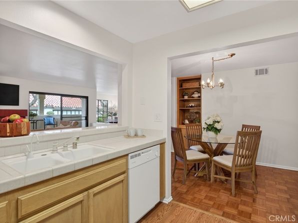 2 beds, 2 baths, 1,368 sqft house for sale in Oxnard, CA photo 23