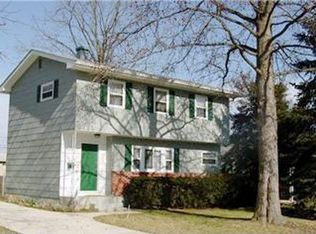 22 Garrett Rd, Newark, DE 19713