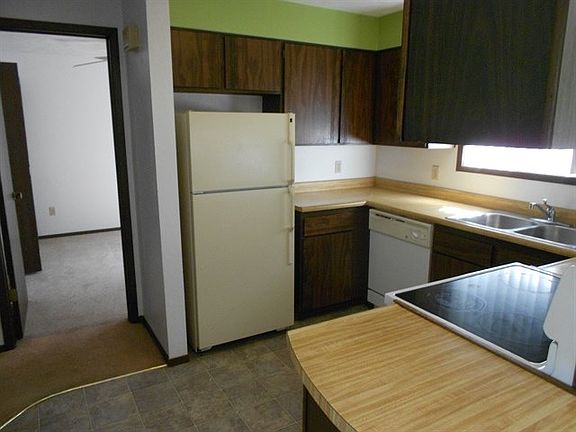 4th image of 4422 S Donald Ct