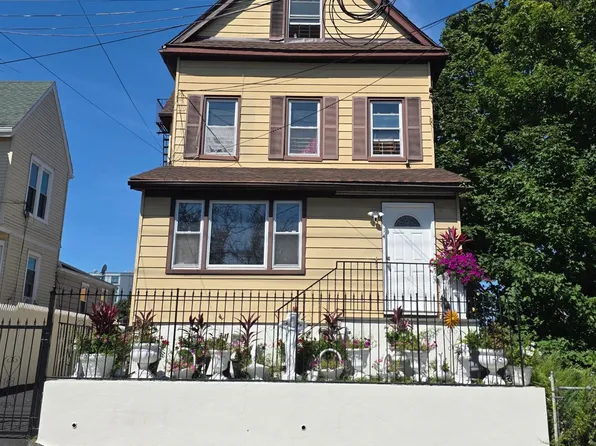 14 S High St, Mount Vernon, NY 10550