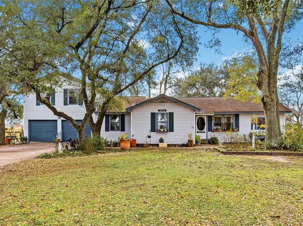 6018 Pleak Rd, Richmond, TX 77469