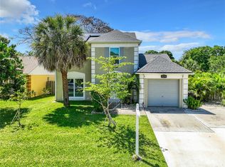12190 76th St, Largo, FL 33773