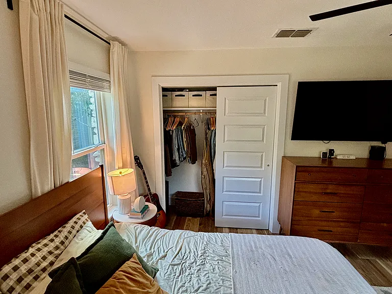 2409 Princeton Dr — Photo 20