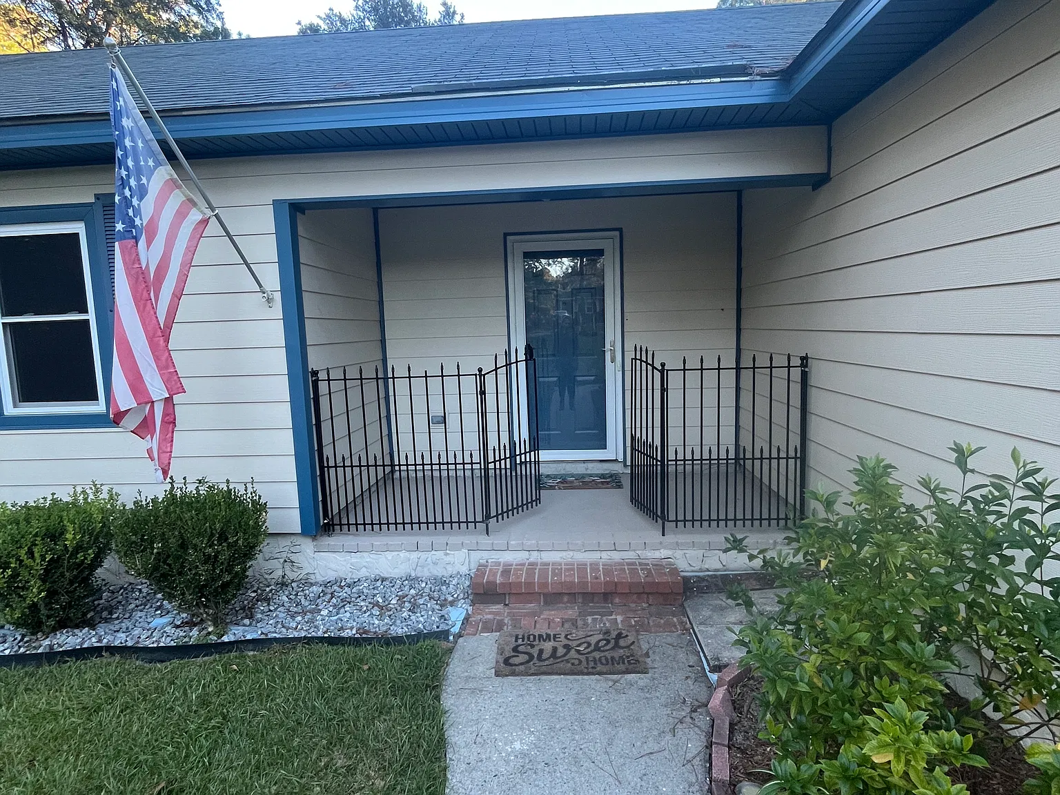 3 bed, 1406 sqft, $2,000 — Photo 3